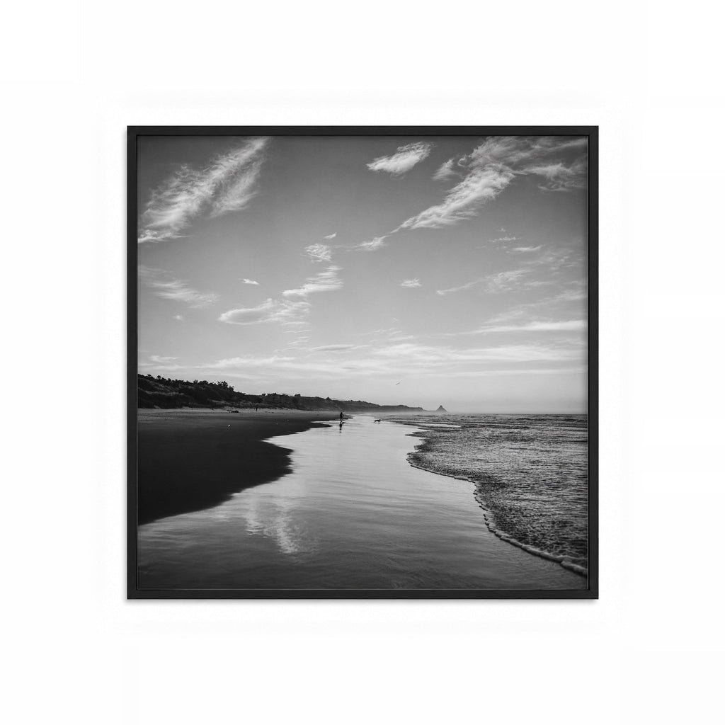 Playa en Blanco y Negro cuadro decorativo para sala moderna | arte para hogar | Studio MagArt