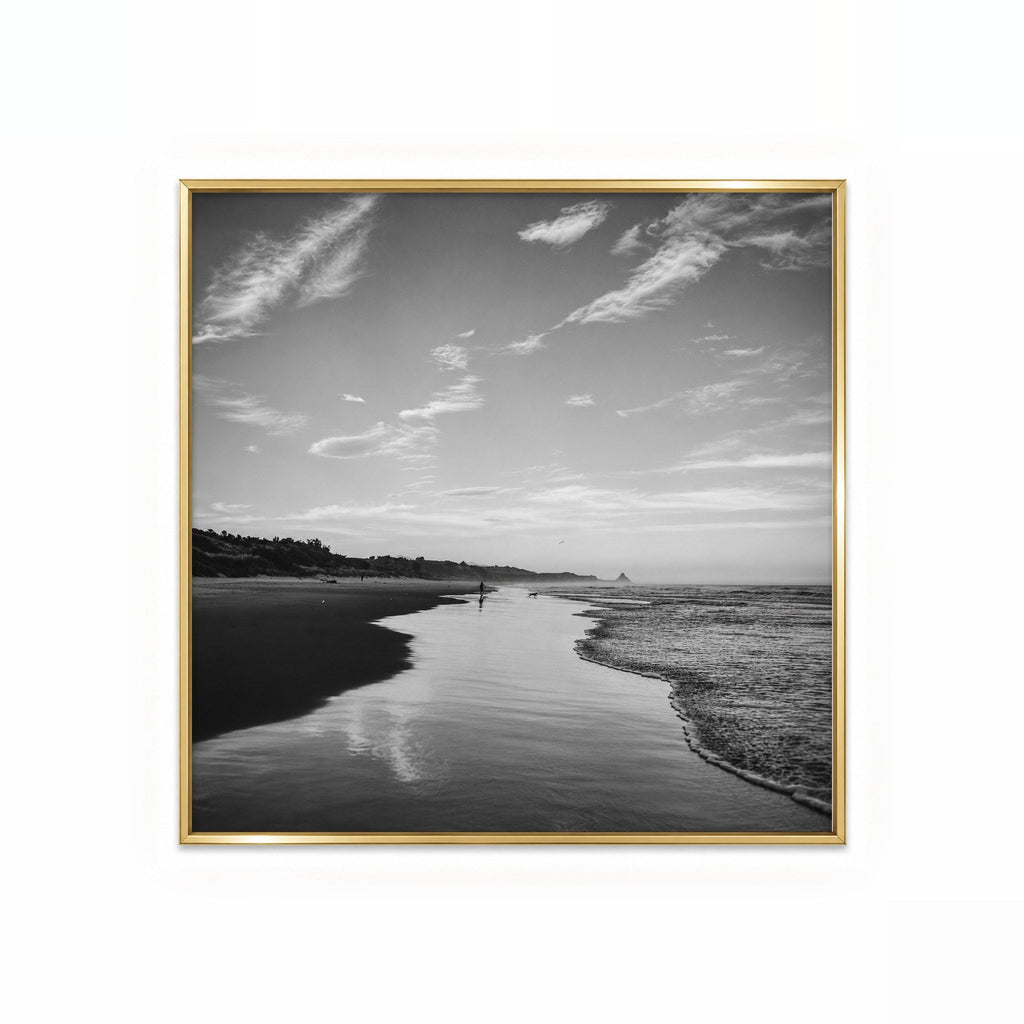 Playa en Blanco y Negro cuadro decorativo para sala moderna | arte para hogar | Studio MagArt